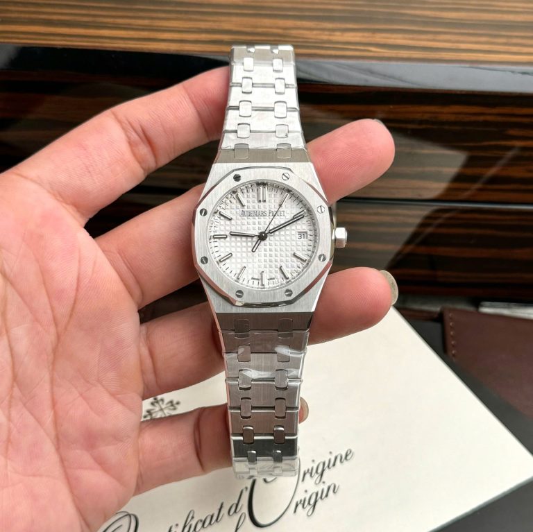 Audemars Piguet Royal Oak Replica Watch White Dial Automatic 34mm