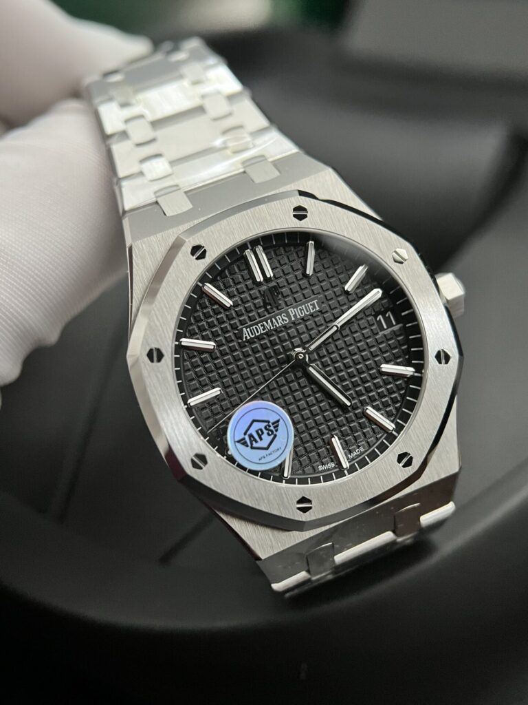 Audemars Piguet Royal Oak 15500ST Replica Watch Black Dial APS Factory 41mm