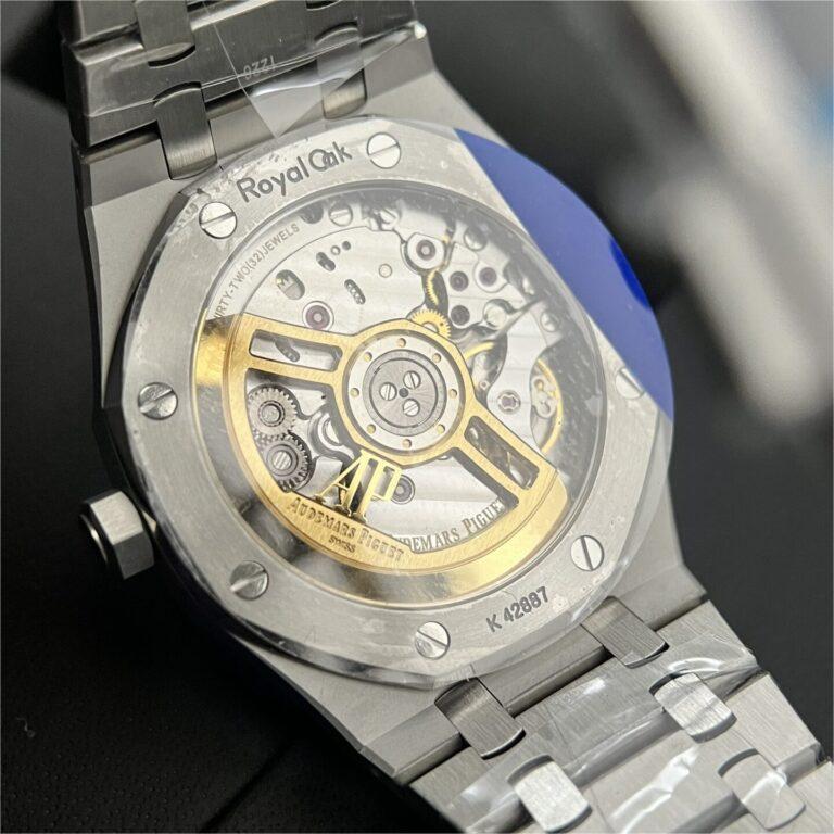 Audemars Piguet Royal Oak 15500ST Replica Watch White Dial APS 41mm