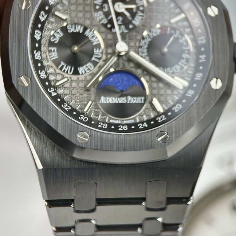 Audemars Piguet Royal Oak 26579CB Black Ceramic Replica Watch APS 41mm