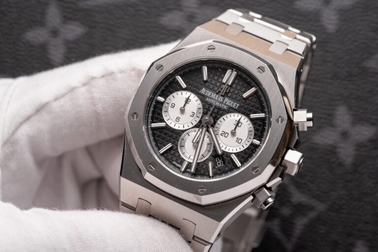 Audemars Piguet Royal Oak 26331ST Replica Watch Black Dial 41mm