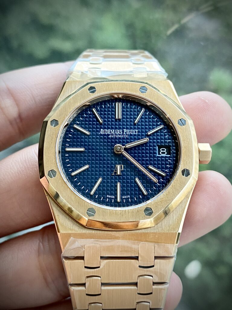 Audemars Piguet Replica Watch Royal Oak 15202OR Jumbo Blue Dial ZF Factory 39mm