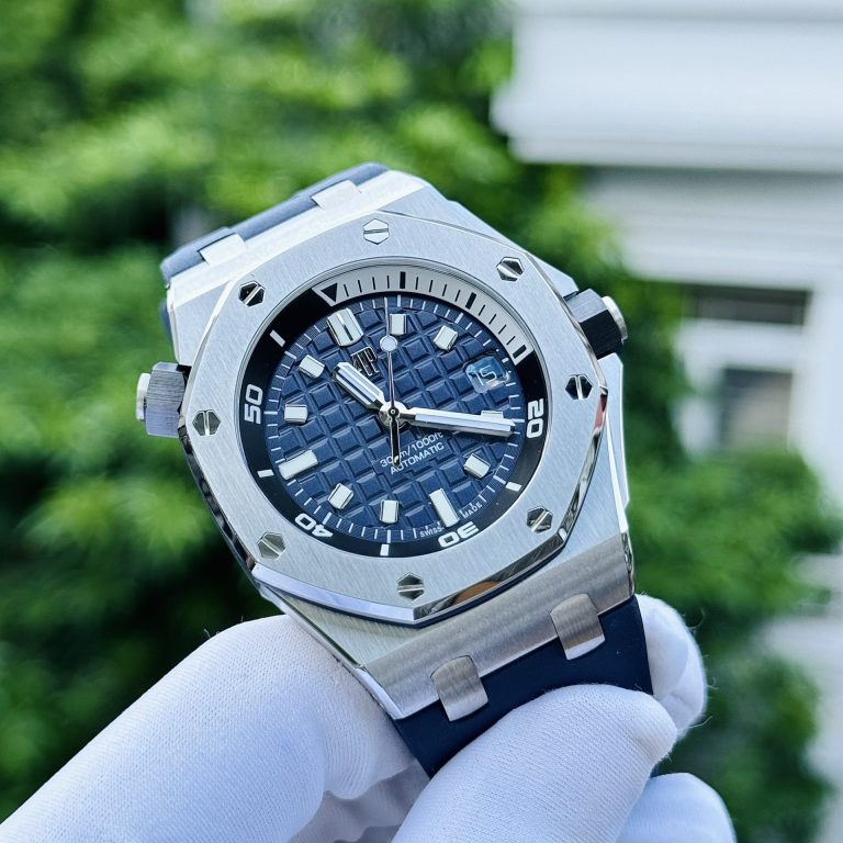 Audemars Piguet Replica Watch Royal Oak 15720ST Blue Dial IP Factory 41mm