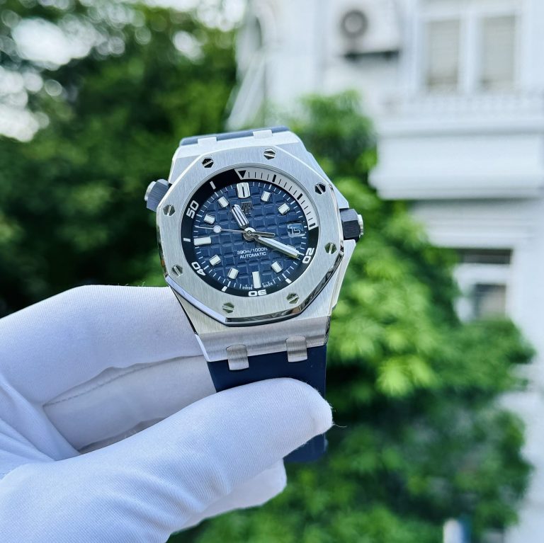 Audemars Piguet Replica Watch Royal Oak 15720ST Blue Dial IP Factory 41mm