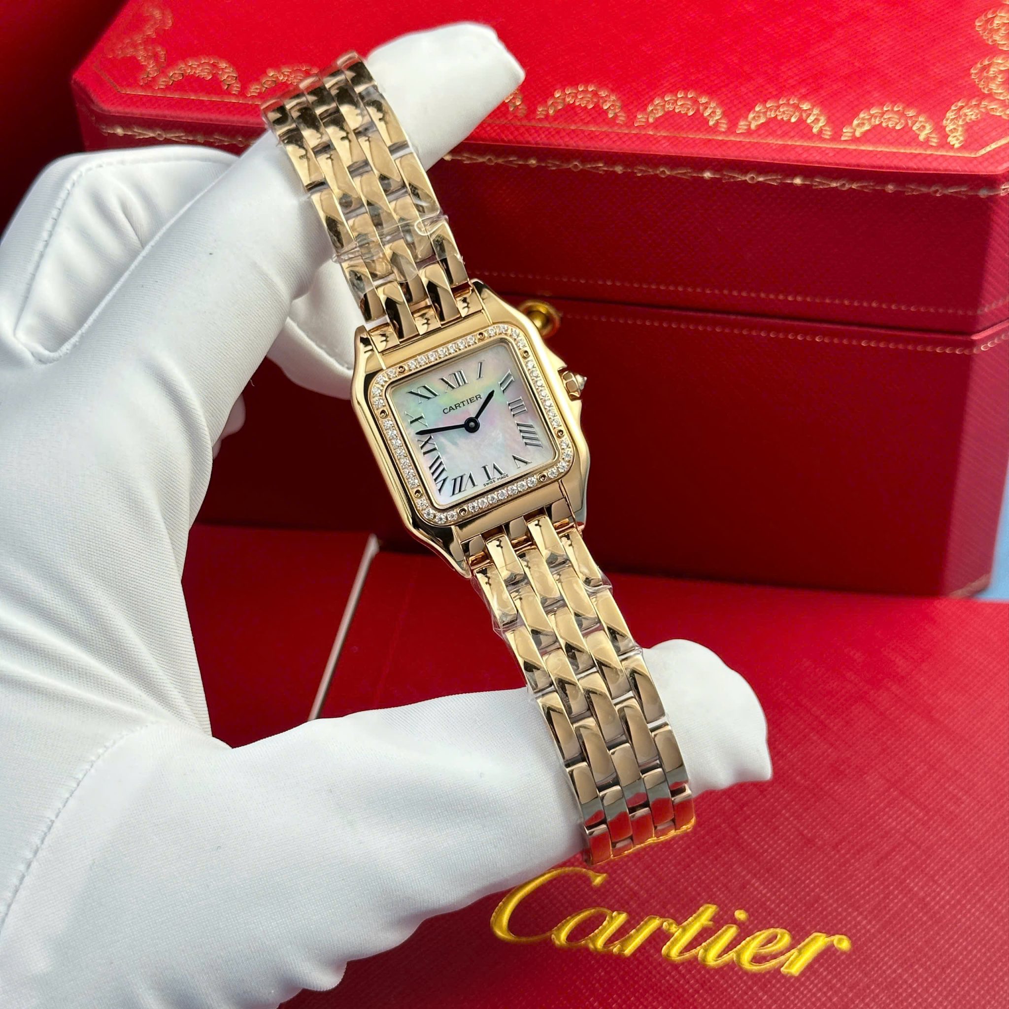 Cartier Panthère Ladies Rose Gold MOP Dial Diamond Bezel Best Replica AF 27mm x 36mm